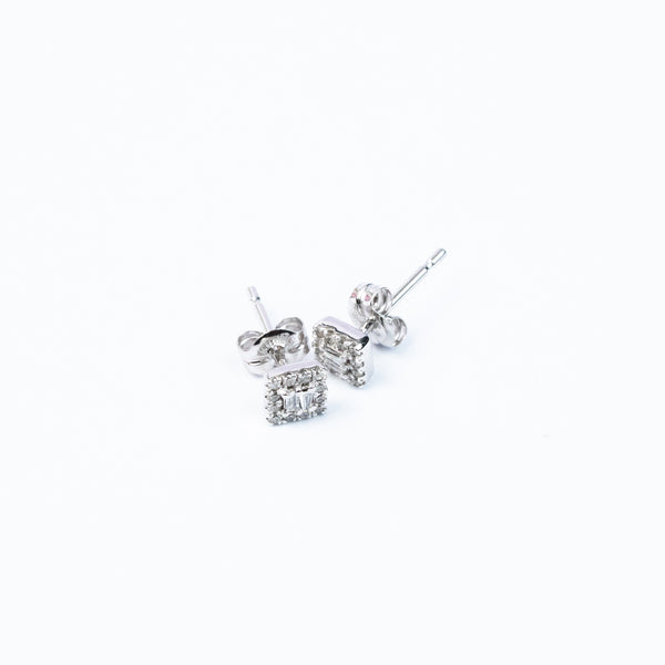 Cushion Halo Diamond Studs (DT_008)
