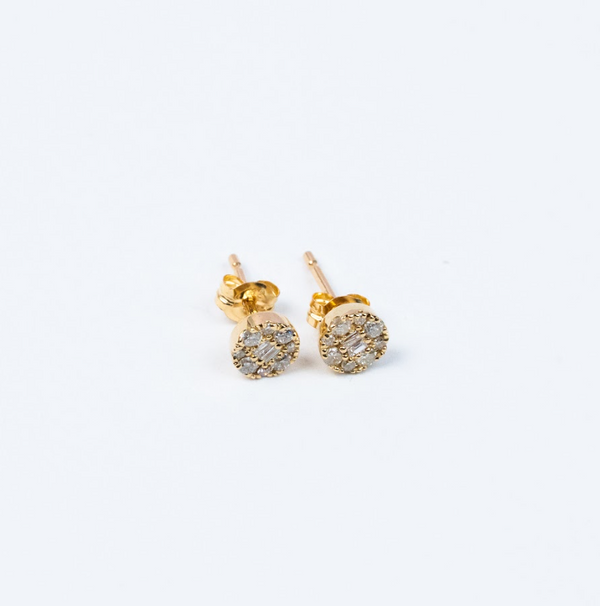 YG Classic Round Cluster Diamond Studs (DT_010)